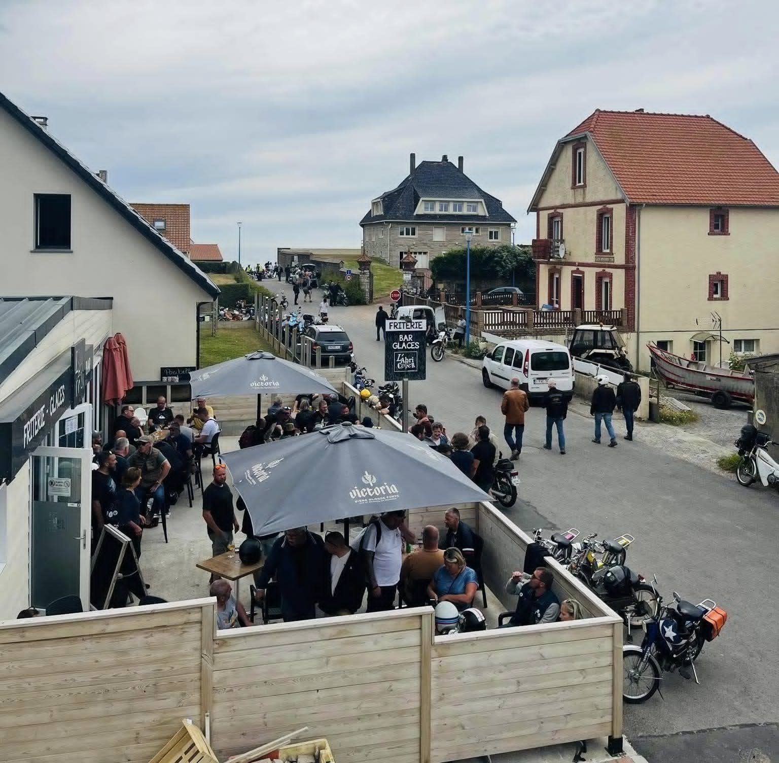 Vue aérienne de la terrasse L'Abri-Côtier